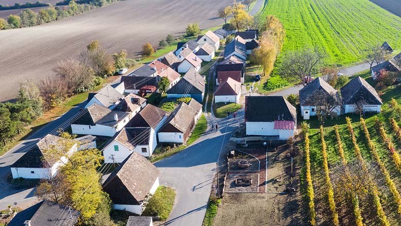 Keller-Wohlfühlplatz Großkadolz, © Initiative Pulkautal / Mödl