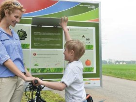 Gemüsequiz am Marchfeldkanal-Radweg, © Donau Niederösterreich Tourismus, Steve Haider