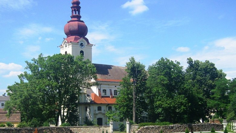 Kirche, Barockgarten, © Gemeinde Ravelsbach