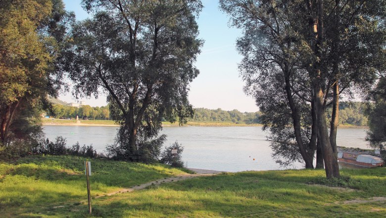 Badebereich Auterrasse Stopfenreuth, © Nationalpark Donau-Auen, Kern