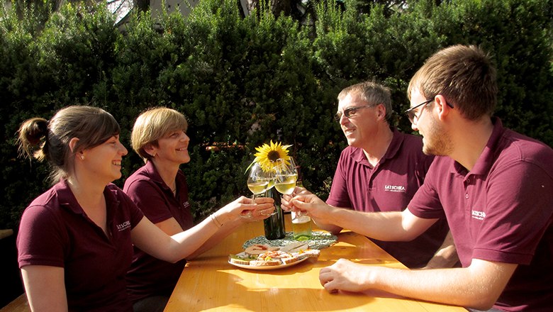 Familie Latschka, © Weingut Latschka